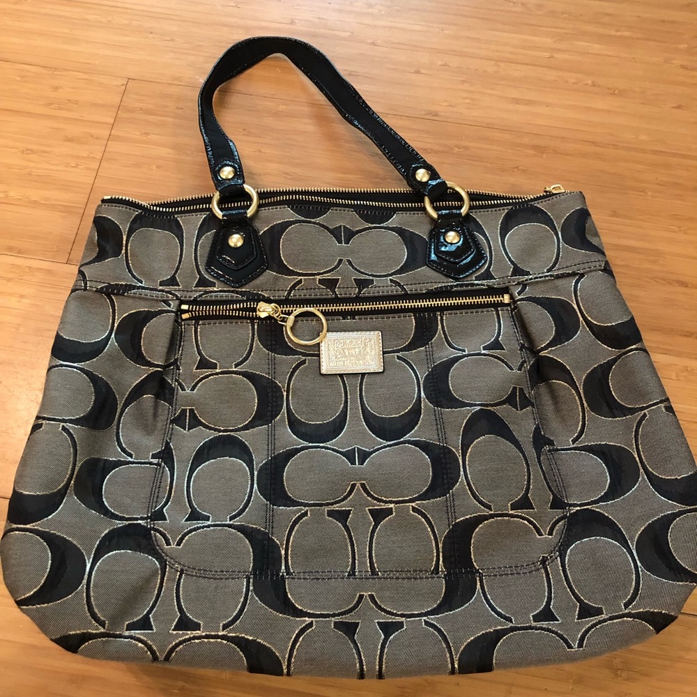 Coach purse